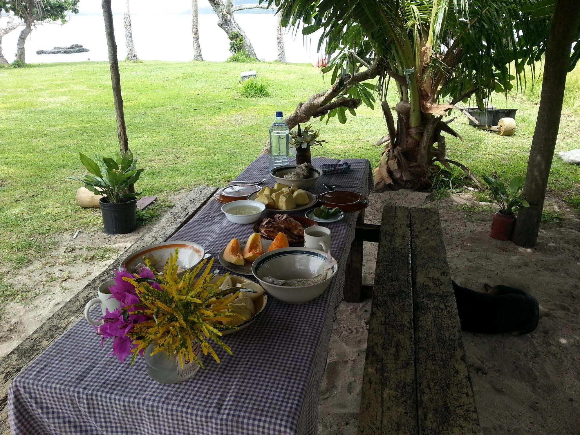 Yasawa Homestays Naisisili Exteriér fotografie